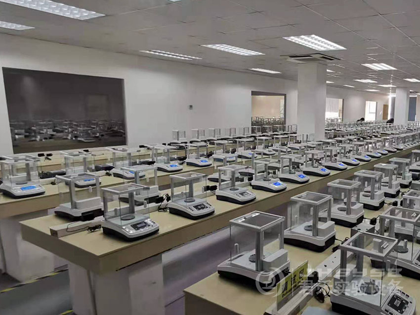 實驗室精密儀器